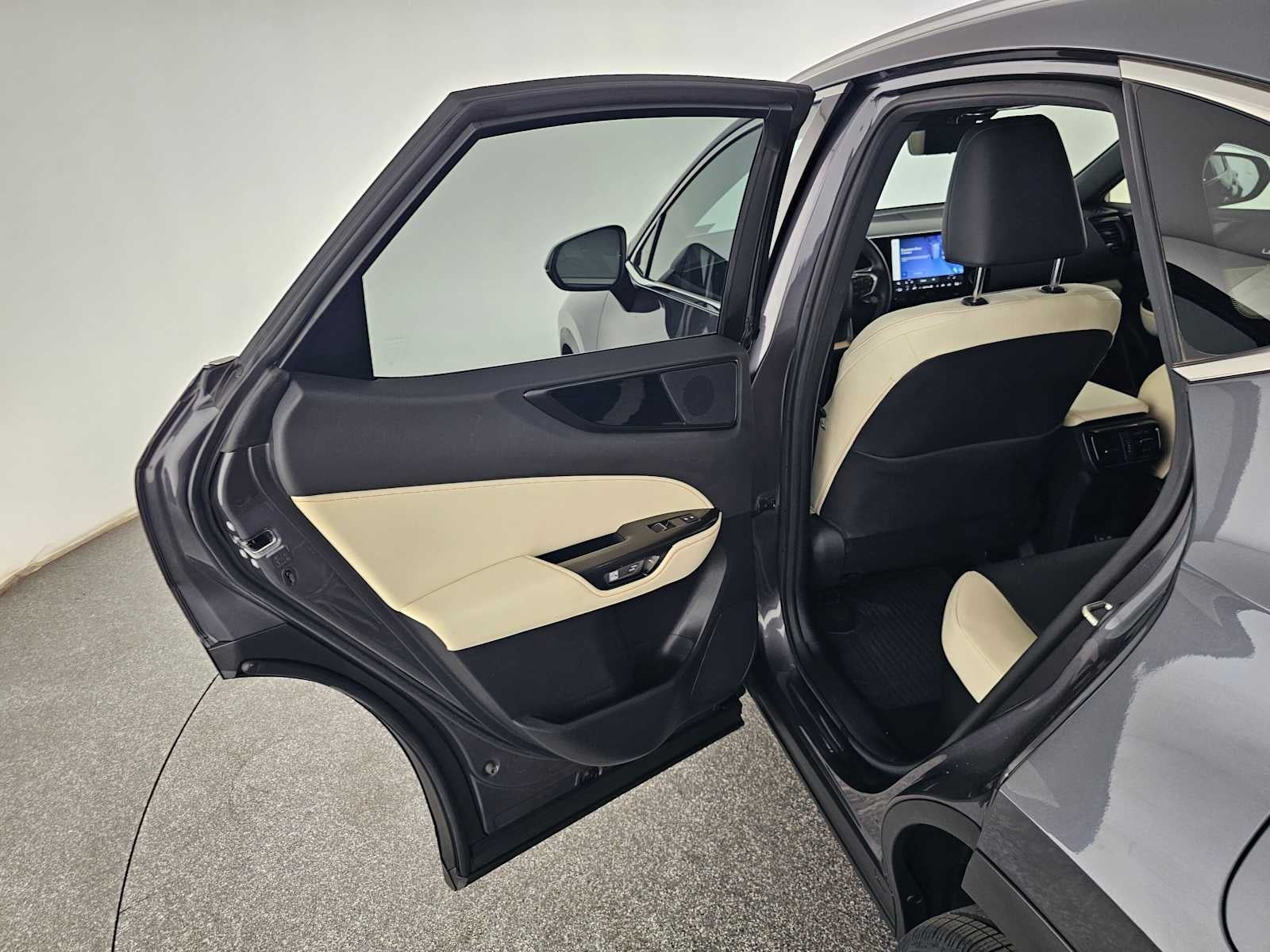 2024 Lexus NX 350h Premium