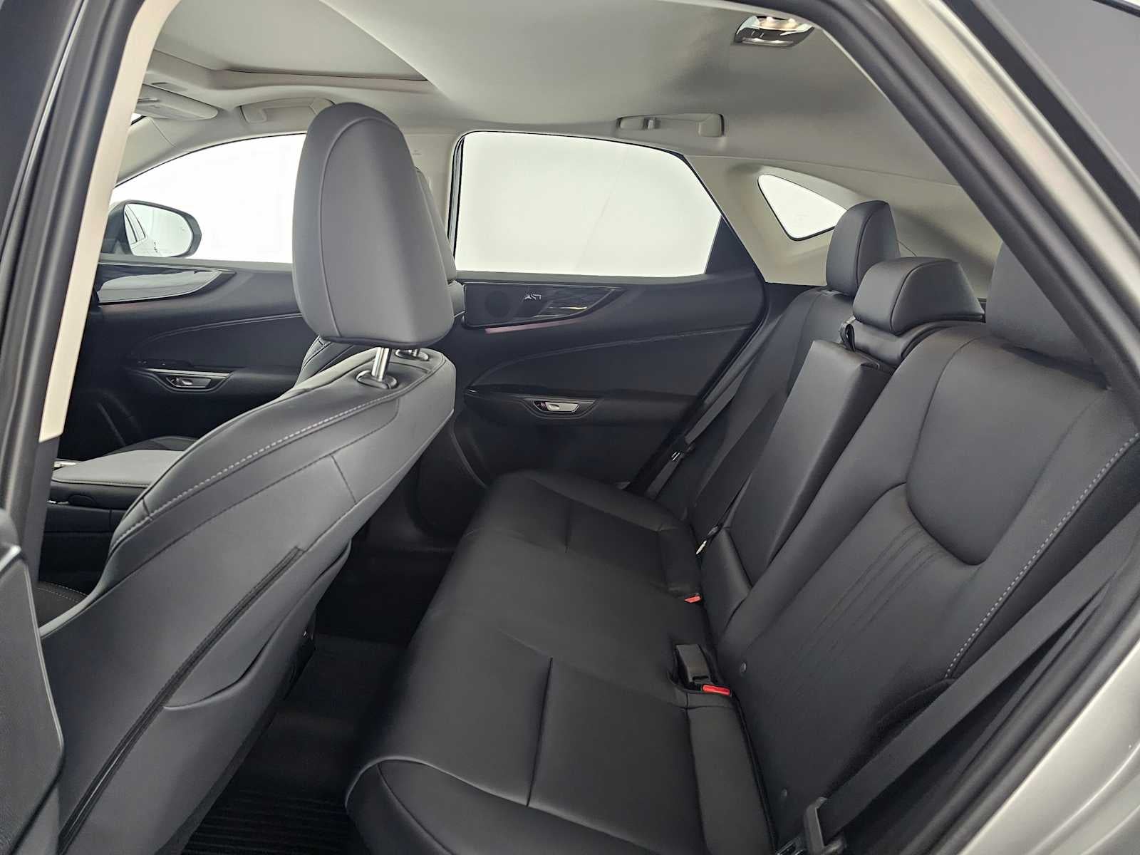 2025 Lexus NX 350h Premium