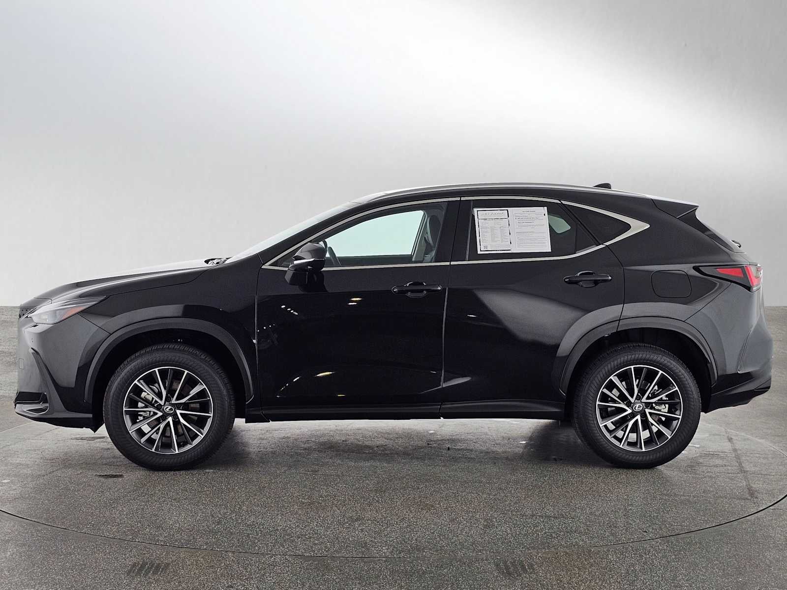 2026 Lexus NX 350h Premium