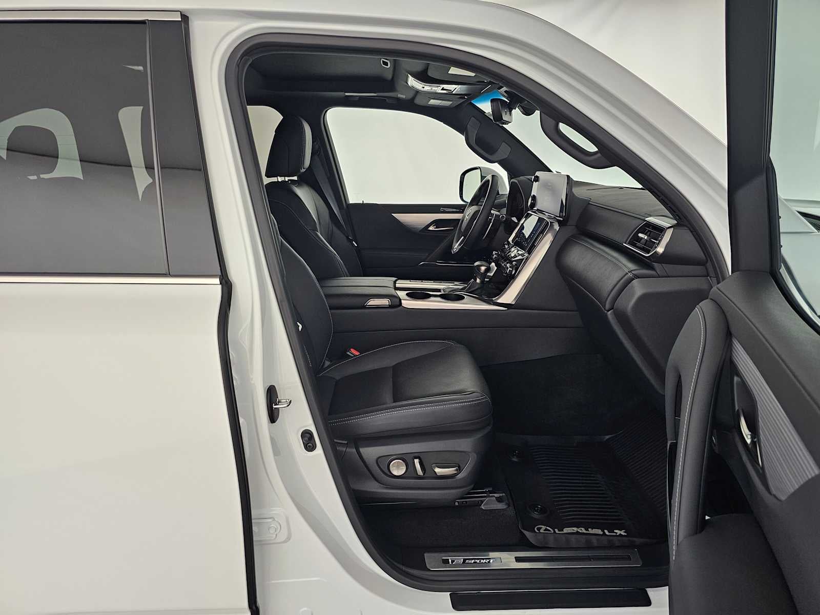 2023 Lexus LX F SPORT