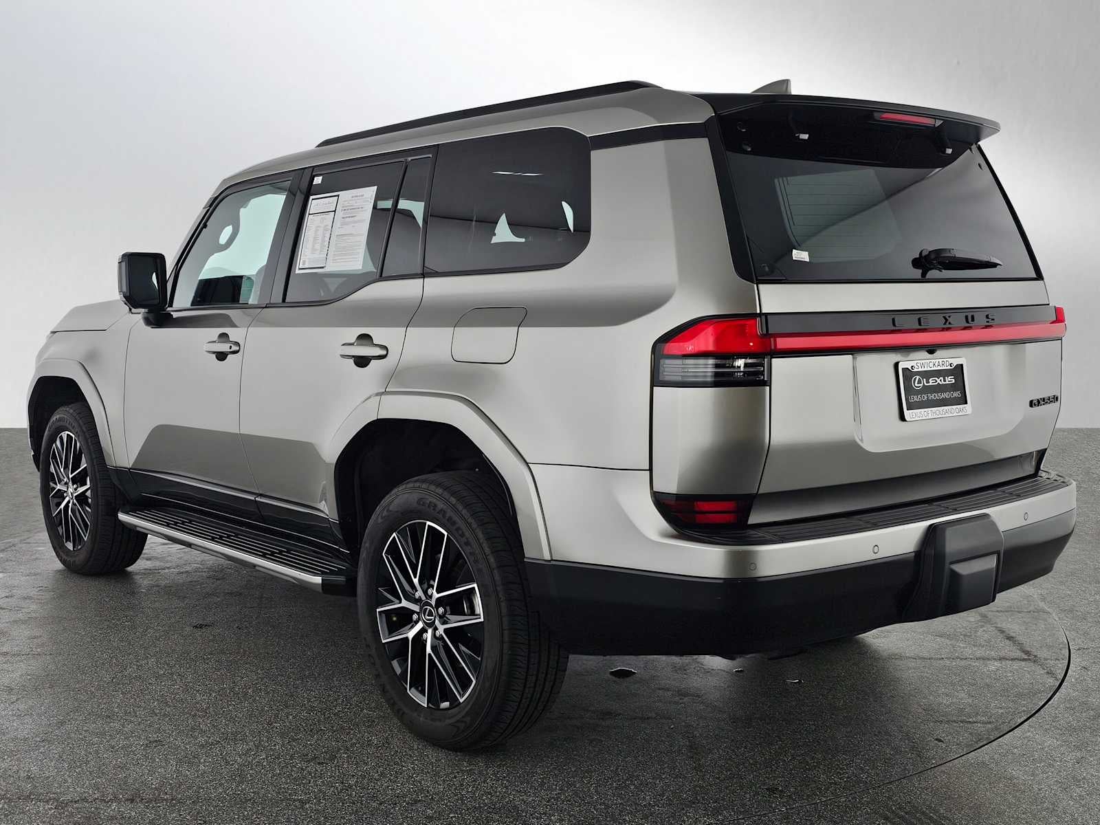 2024 Lexus GX Premium+