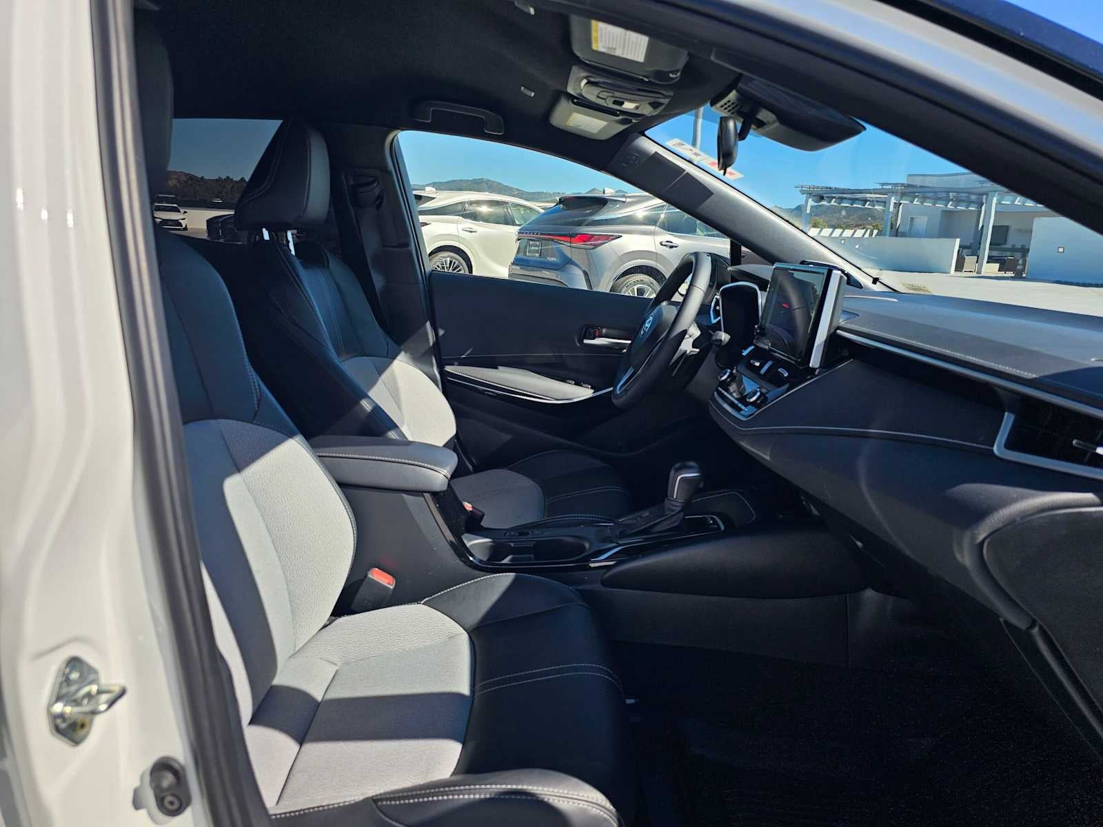 2025 Toyota Corolla Hatchback XSE