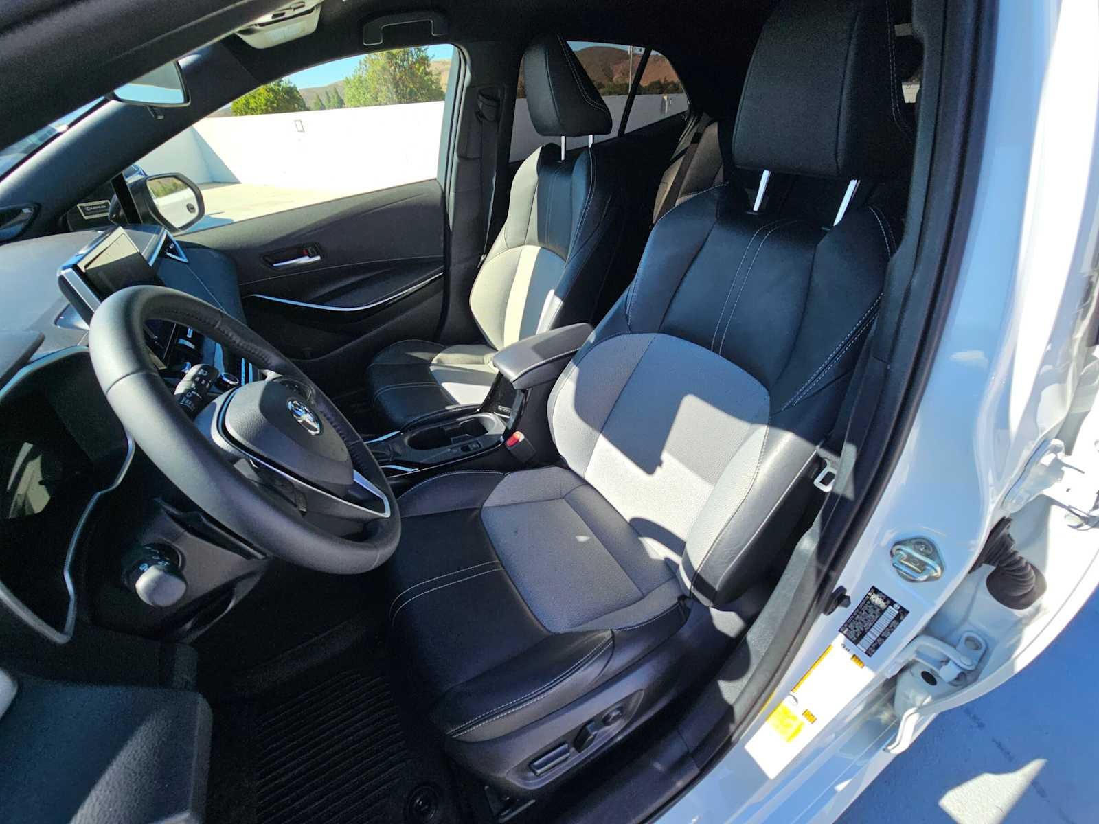 2025 Toyota Corolla Hatchback XSE