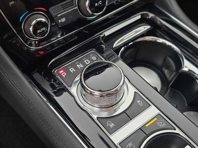 2019 Jaguar XJ XJ R-Sport