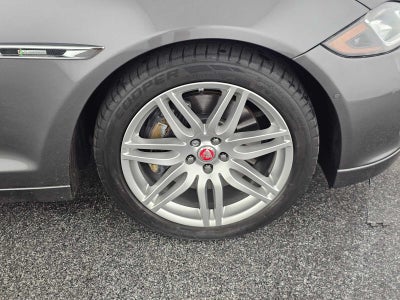 2019 Jaguar XJ XJ R-Sport