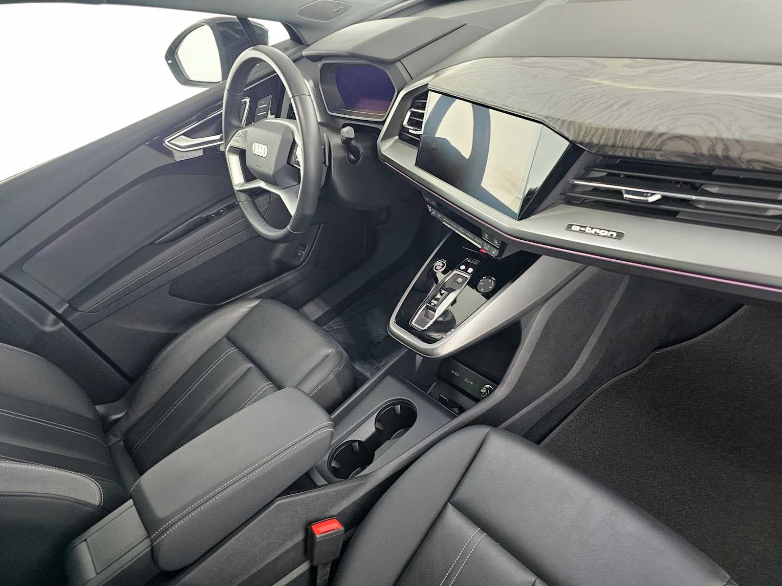 2024 Audi Q4 e-tron Premium Plus