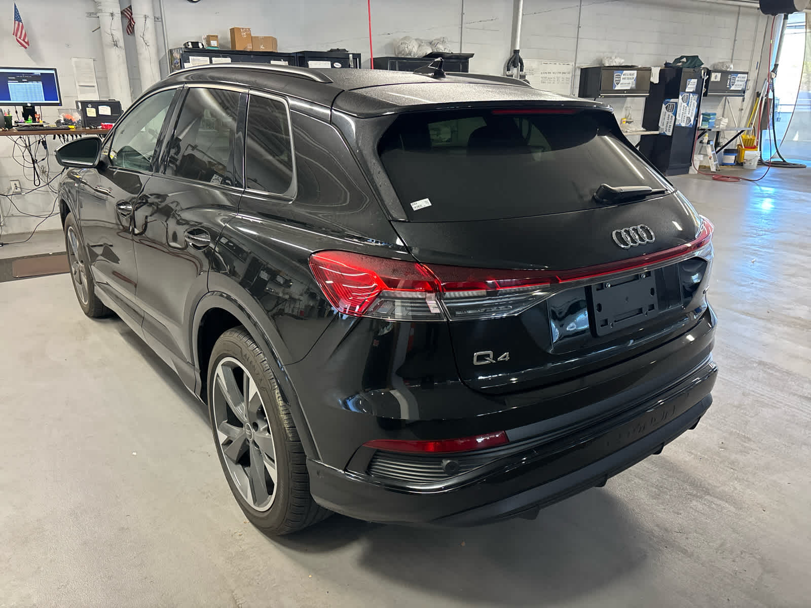 2024 Audi Q4 e-tron Premium Plus