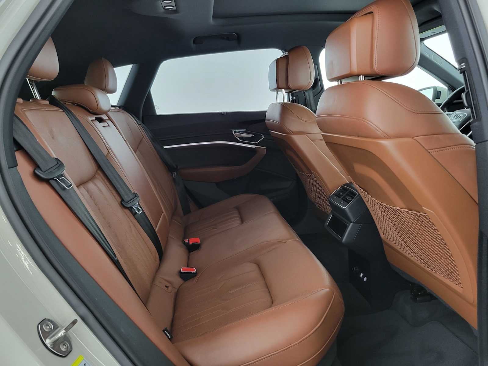 2019 Audi e-tron Prestige