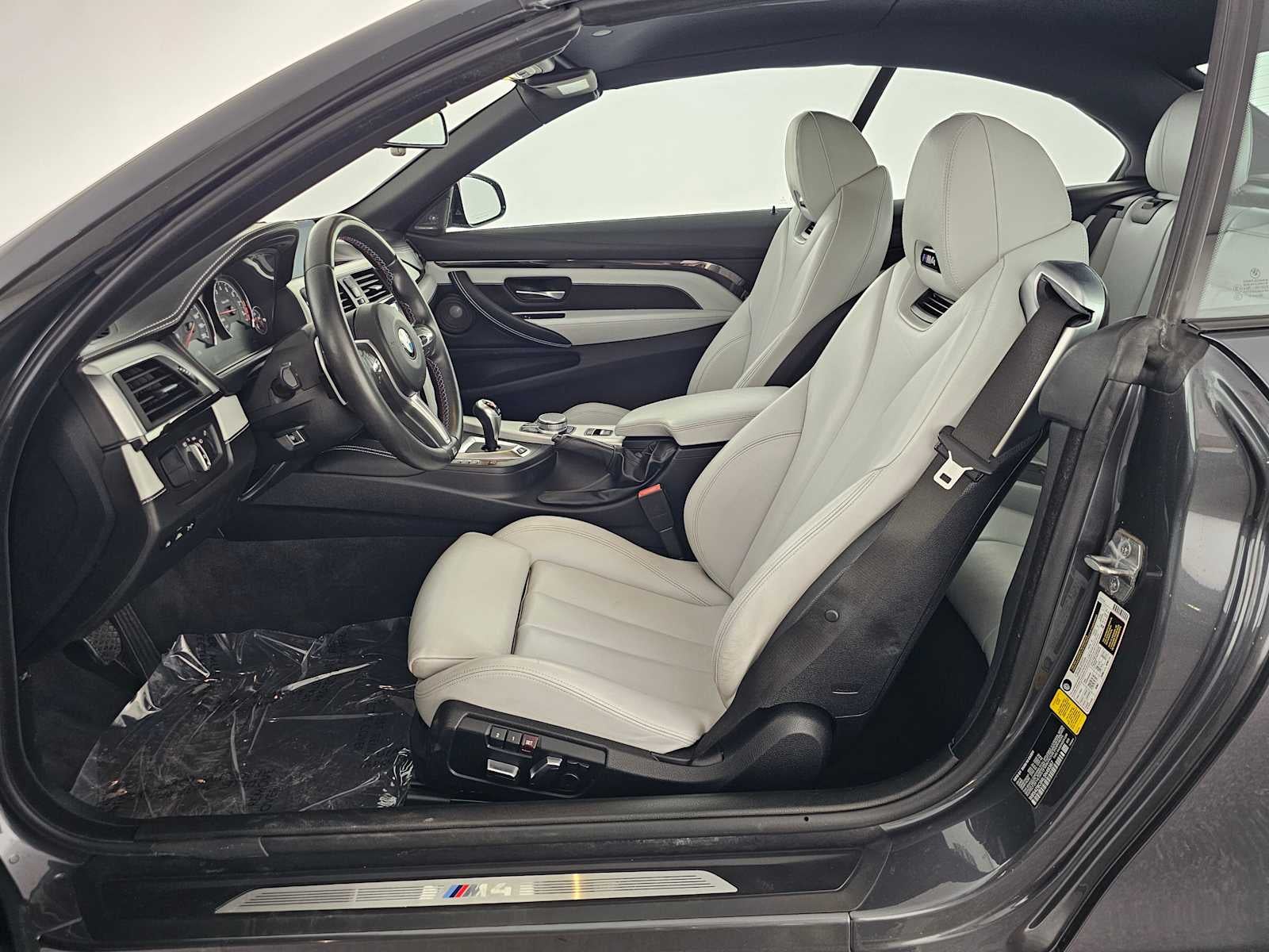 2020 BMW M4 Convertible Convertible