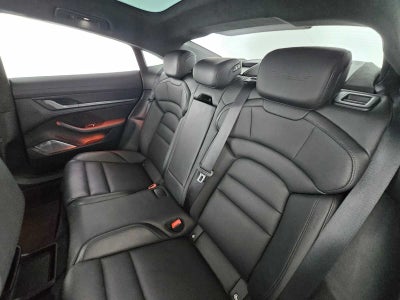 2021 Porsche Taycan Turbo S