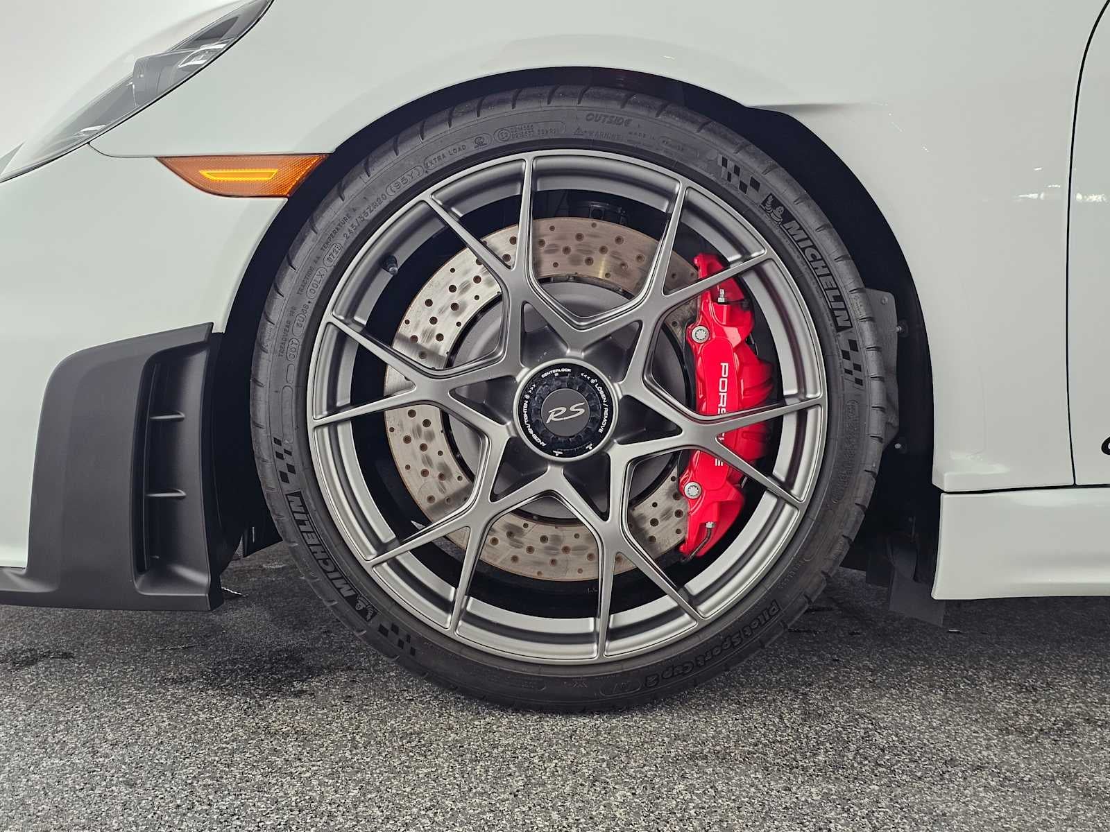 2023 Porsche 718 Cayman GT4 RS