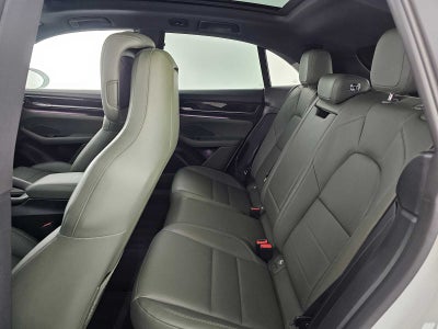 2024 Porsche Macan Electric 4