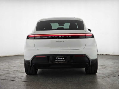 2024 Porsche Macan Electric 4