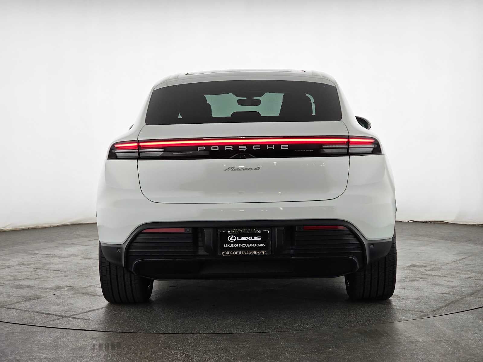 2024 Porsche Macan Electric 4