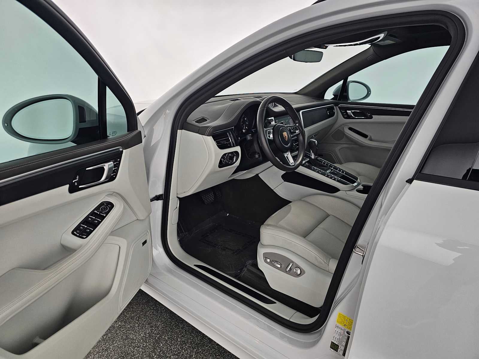 2021 Porsche Macan GTS