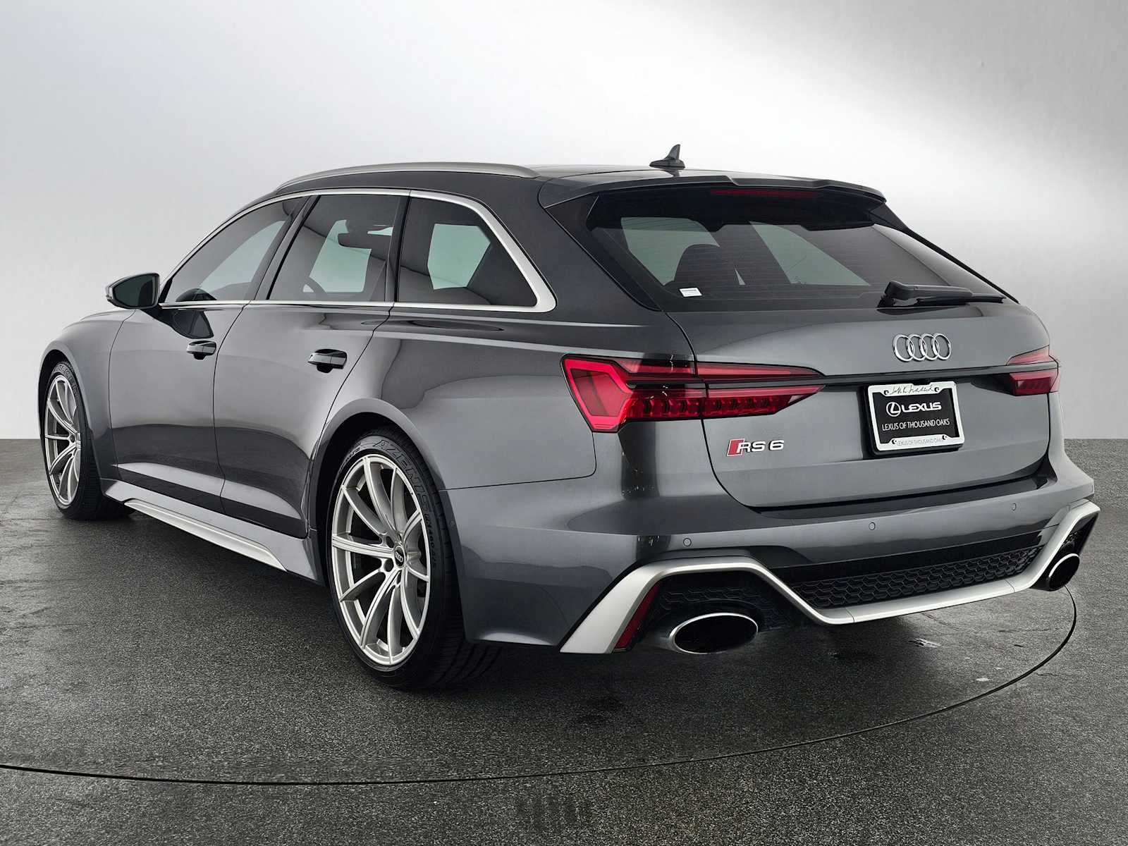 2023 Audi RS 6 Avant 4.0 TFSI quattro