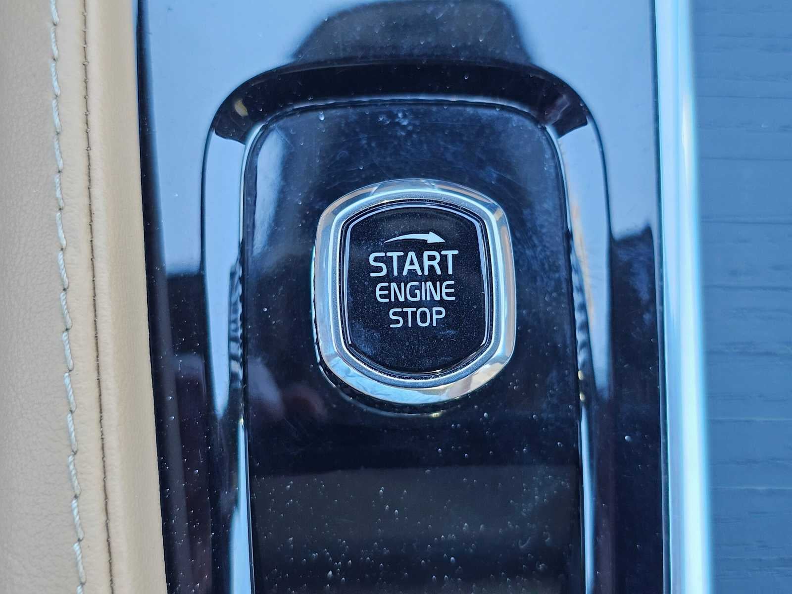 2023 Volvo XC90 Ultimate
