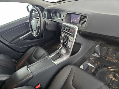 2018 Volvo V60 Cross Country T5 AWD
