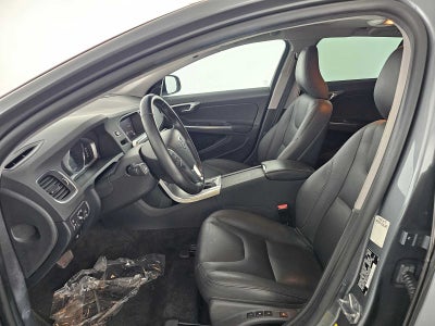 2018 Volvo V60 Cross Country T5 AWD