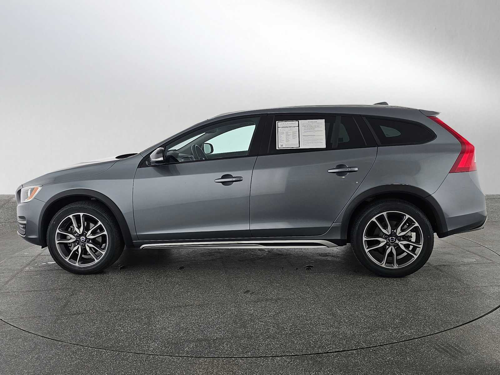 2018 Volvo V60 Cross Country T5 AWD