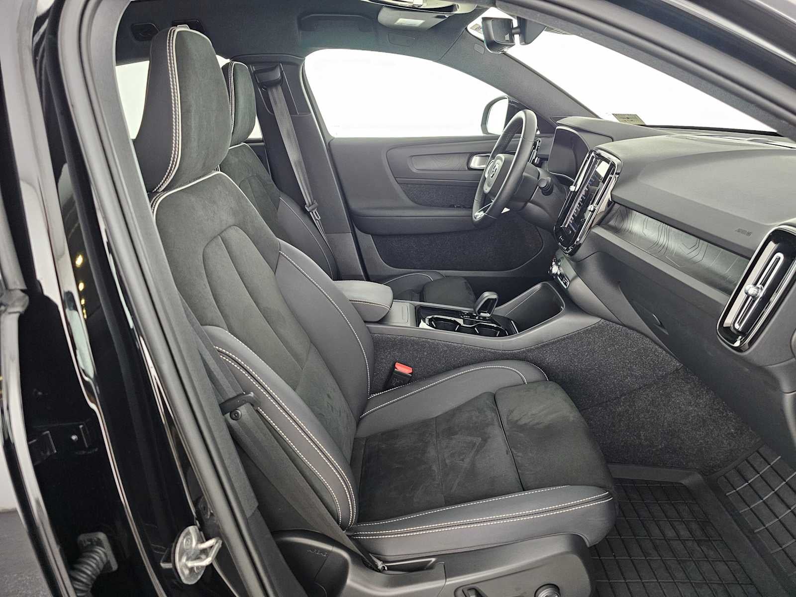 2023 Volvo C40 Recharge Pure Electric Ultimate