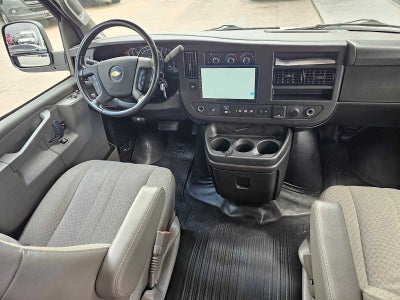 2022 Chevrolet Express Passenger LT