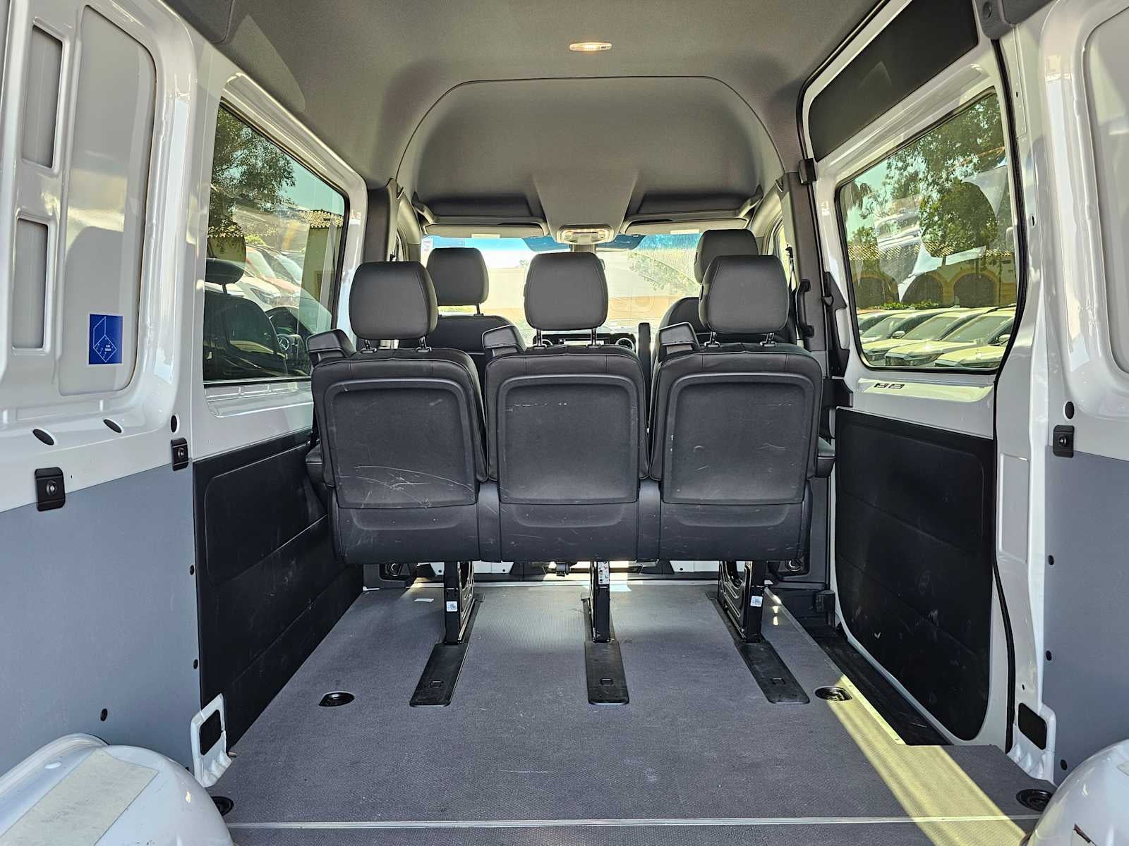 2025 Mercedes-Benz Sprinter 2500 Standard Roof I4 Diesel HO 144 RWD