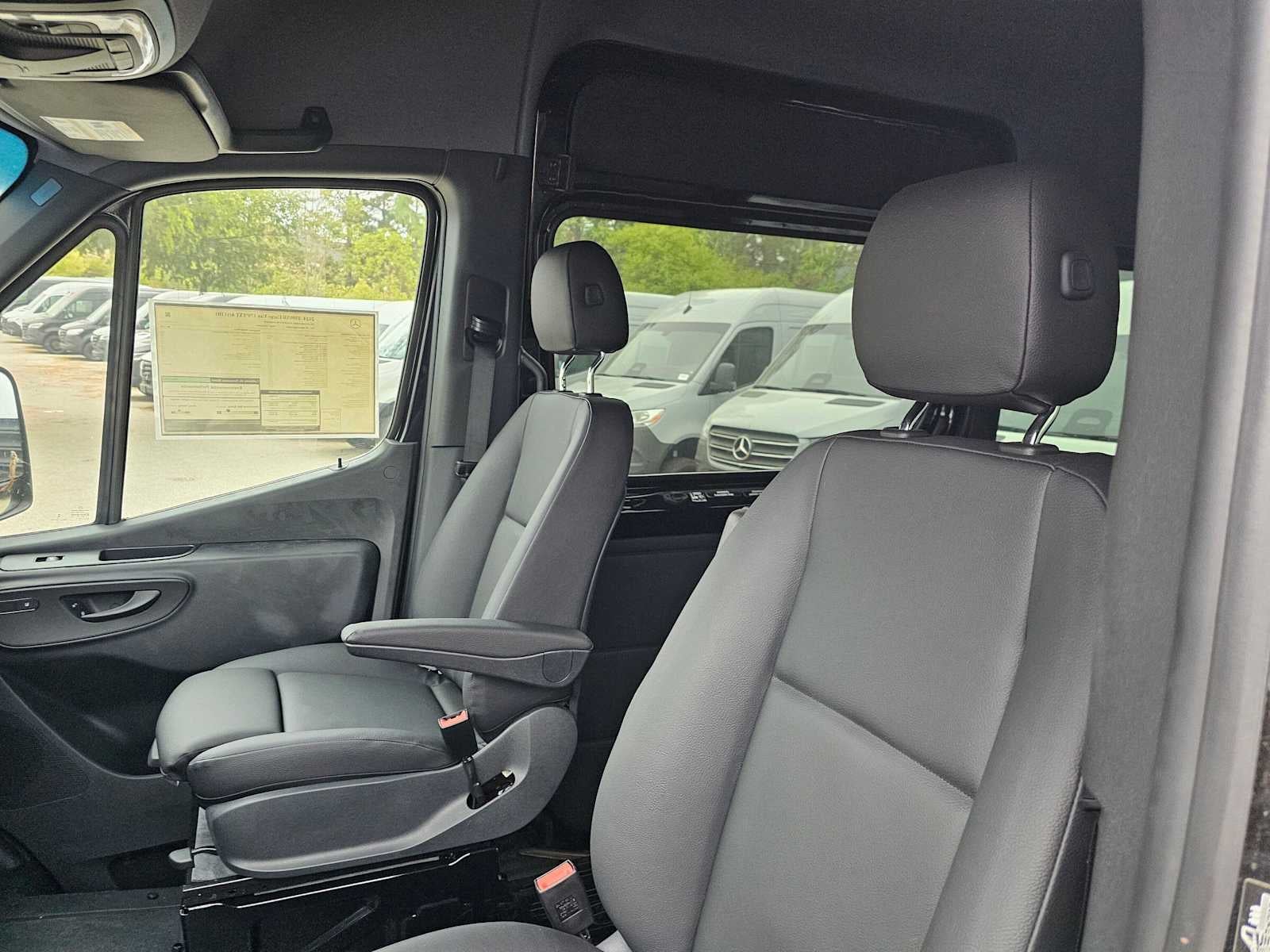 2024 Mercedes-Benz Sprinter Cargo 3500XD High Roof I4 Diesel HO 170 Extended RWD