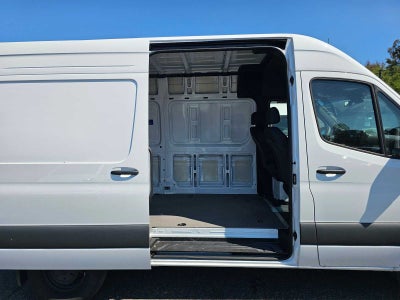 2025 Mercedes-Benz Sprinter Cargo Van 2500 Standard Roof I4 Diesel 144 RWD