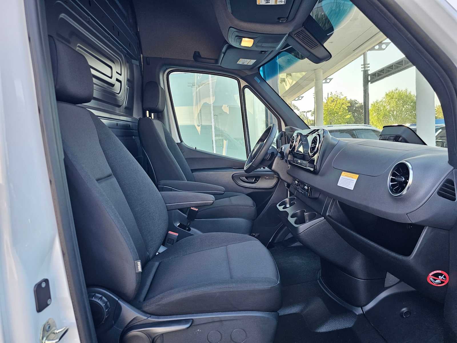 2025 Mercedes-Benz Sprinter Cargo Van 2500 Standard Roof I4 Diesel 144" RWD