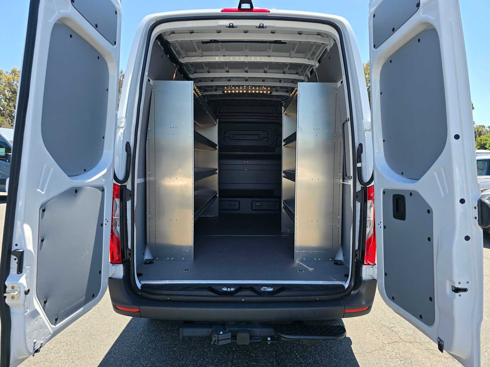 2025 Mercedes-Benz Sprinter Cargo Van 2500 Standard Roof I4 Diesel HO 144" RWD