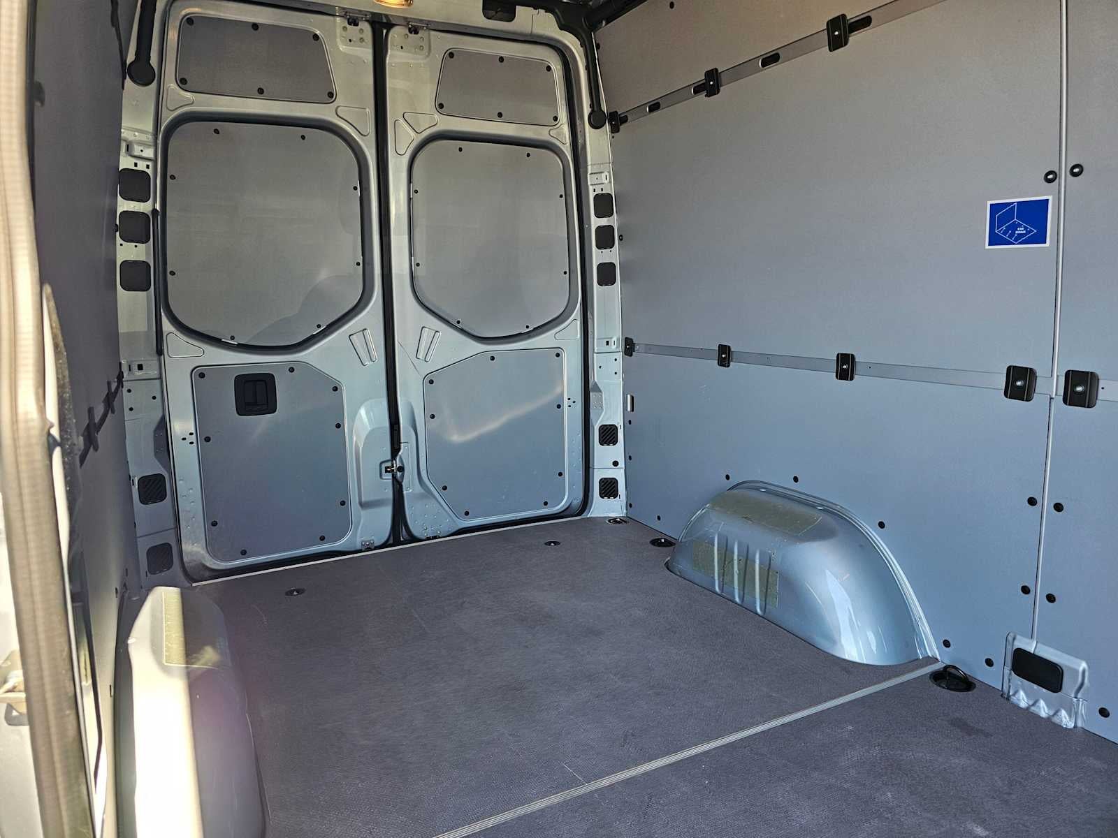 2025 Mercedes-Benz Sprinter Cargo Van 2500 Standard Roof I4 Diesel HO 144 RWD