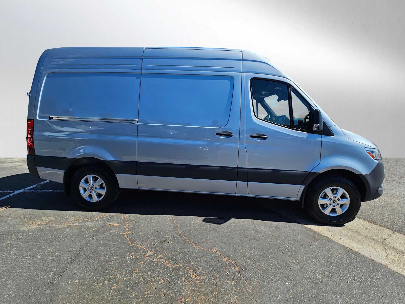 2025 Mercedes-Benz Sprinter Cargo Van 2500 Standard Roof I4 Diesel HO 144 RWD