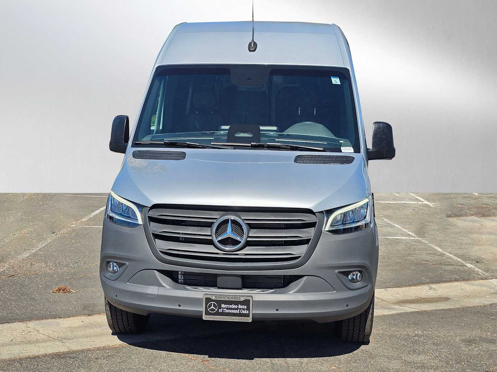 2025 Mercedes-Benz Sprinter Cargo Van 2500 Standard Roof I4 Diesel HO 144 RWD
