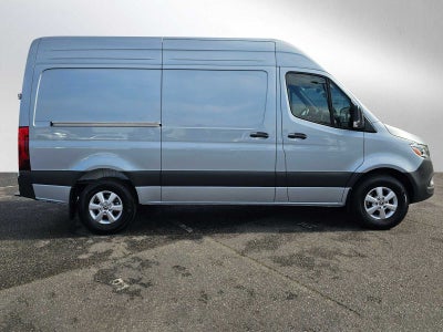 2025 Mercedes-Benz Sprinter Cargo Van 2500 Standard Roof I4 Diesel HO 144 RWD