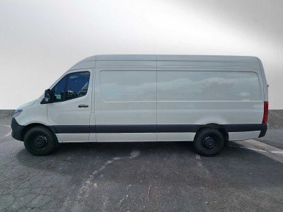 2025 Mercedes-Benz Sprinter Cargo Van 2500 High Roof I4 Diesel HO 170 RWD