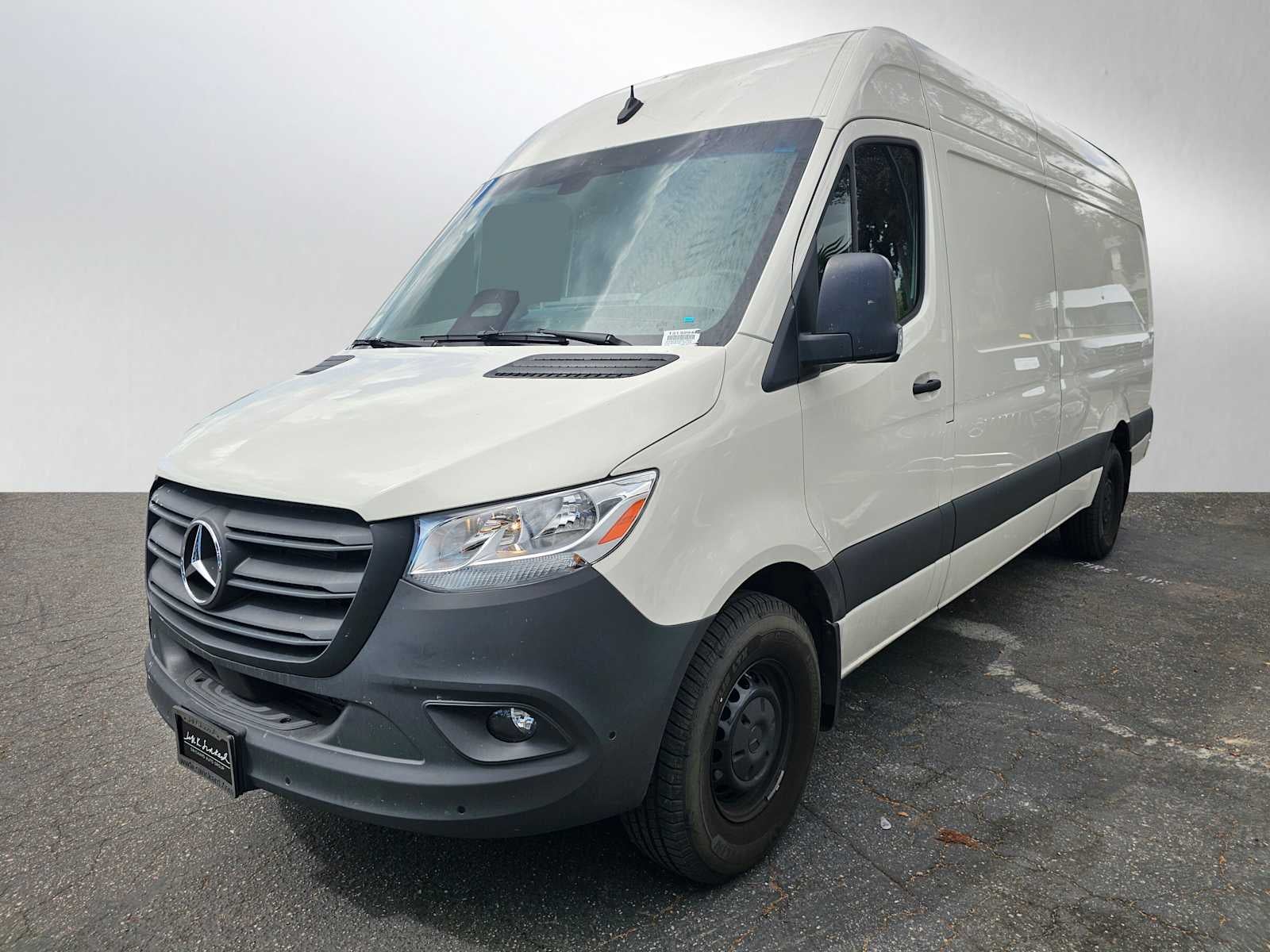 2025 Mercedes-Benz Sprinter Cargo Van 2500 High Roof I4 Diesel HO 170 RWD