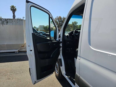 2025 Mercedes-Benz Sprinter Cargo Van 2500 High Roof I4 Diesel HO 170 RWD