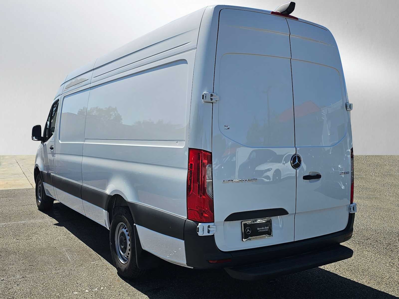 2025 Mercedes-Benz Sprinter Cargo Van 2500 High Roof I4 Diesel HO 170 RWD